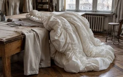 Phoebe Philo pune trenele lângă tricouri și pantaloni în colecția pentru primăvara 2027